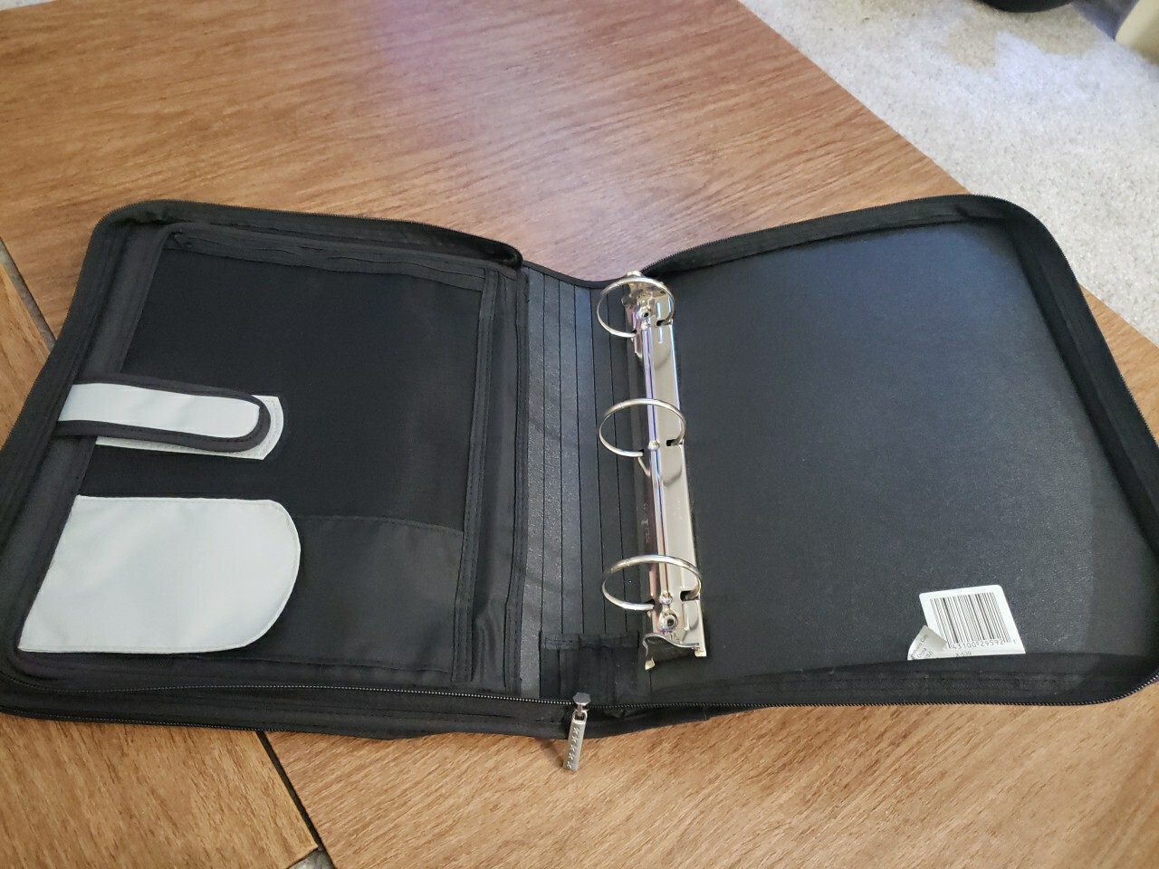 FIVE STAR 2″ Gray & Black Zipper Binder Plus Multi-Access File New No Tags