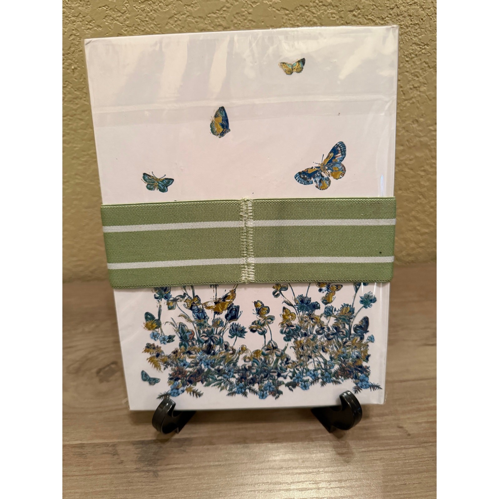 Christian Dior Around the World Butterfly Floral Card Set Stationery New Sealed