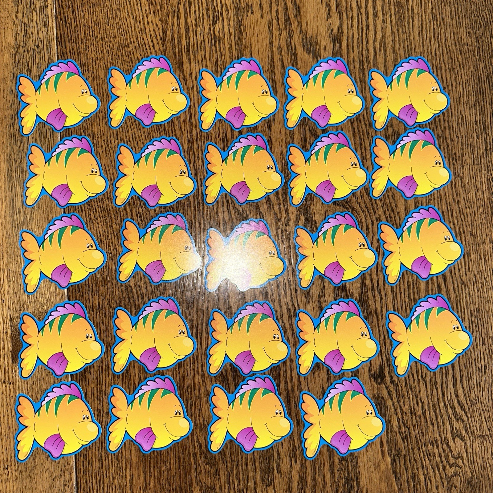 Vtg Carson Dellosa 90s Y2K Smiling Fish MINI Diecut Cutout Set 24 Ocean Dopamine