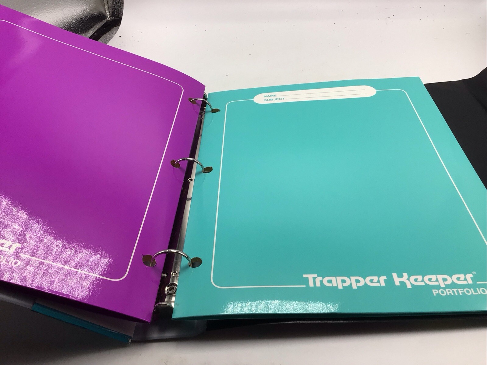 Mead The Original Trapper Keeper Binder 2 Folders 2021 Retro Pattern 1″