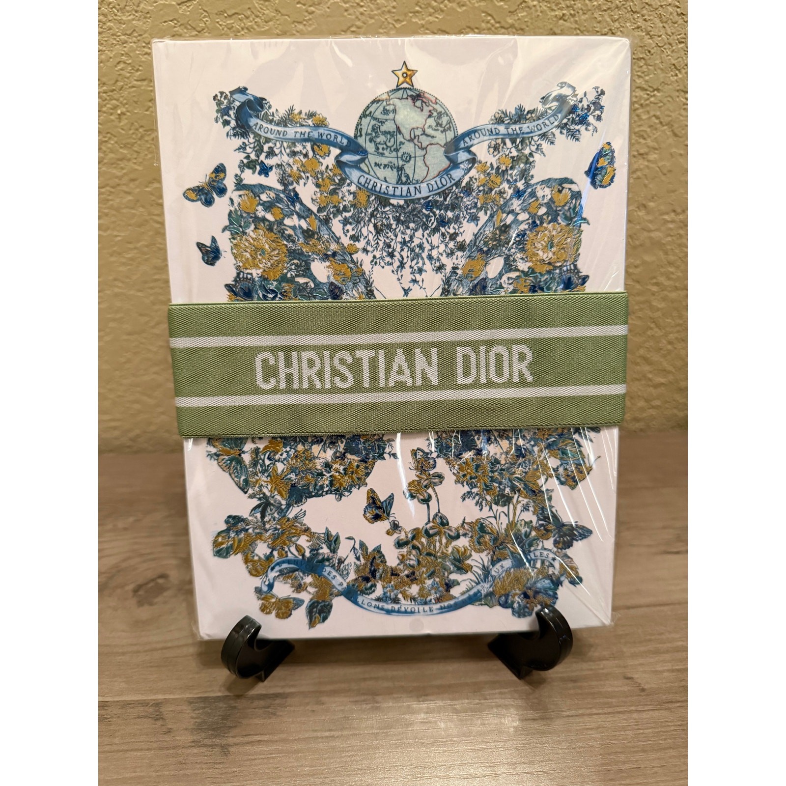 Christian Dior Around the World Butterfly Floral Card Set Stationery New Sealed