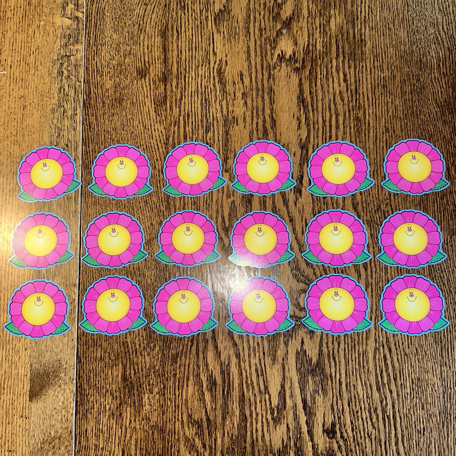 Vtg Carson Dellosa 90s Y2K Smiling Flowers MINI Die Cut Cutout Set 18 Dopamine