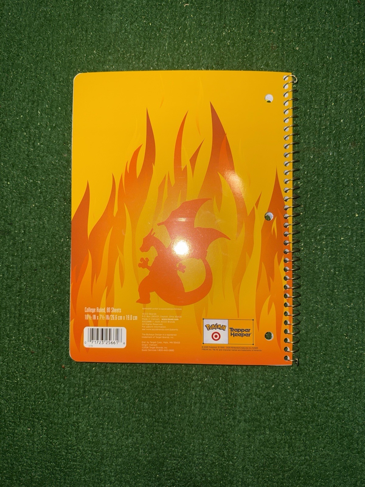 Pokémon x Target Trapper Keeper Charizard Mead Notebook Limited Special RARE
