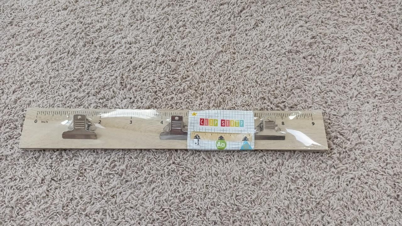New Target Horizon Ruler Clip Strip Wall Decor Teacher Bullseye’s Playground NIP