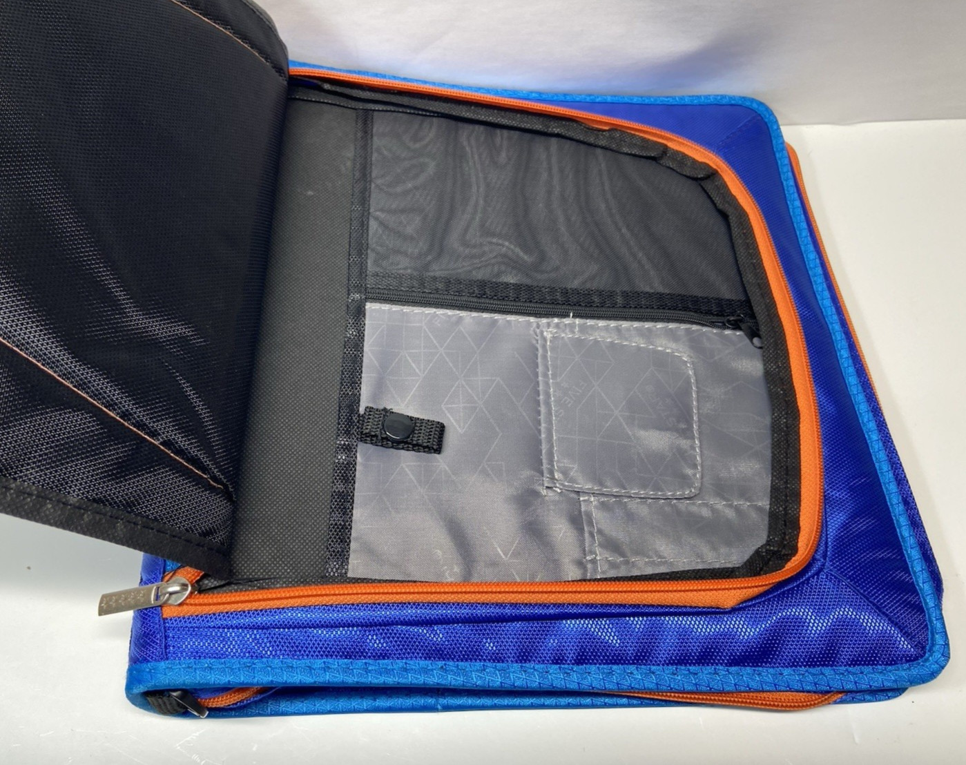 Mead Five Star 2″ Zipper School Binder Blue & Orange New Unused