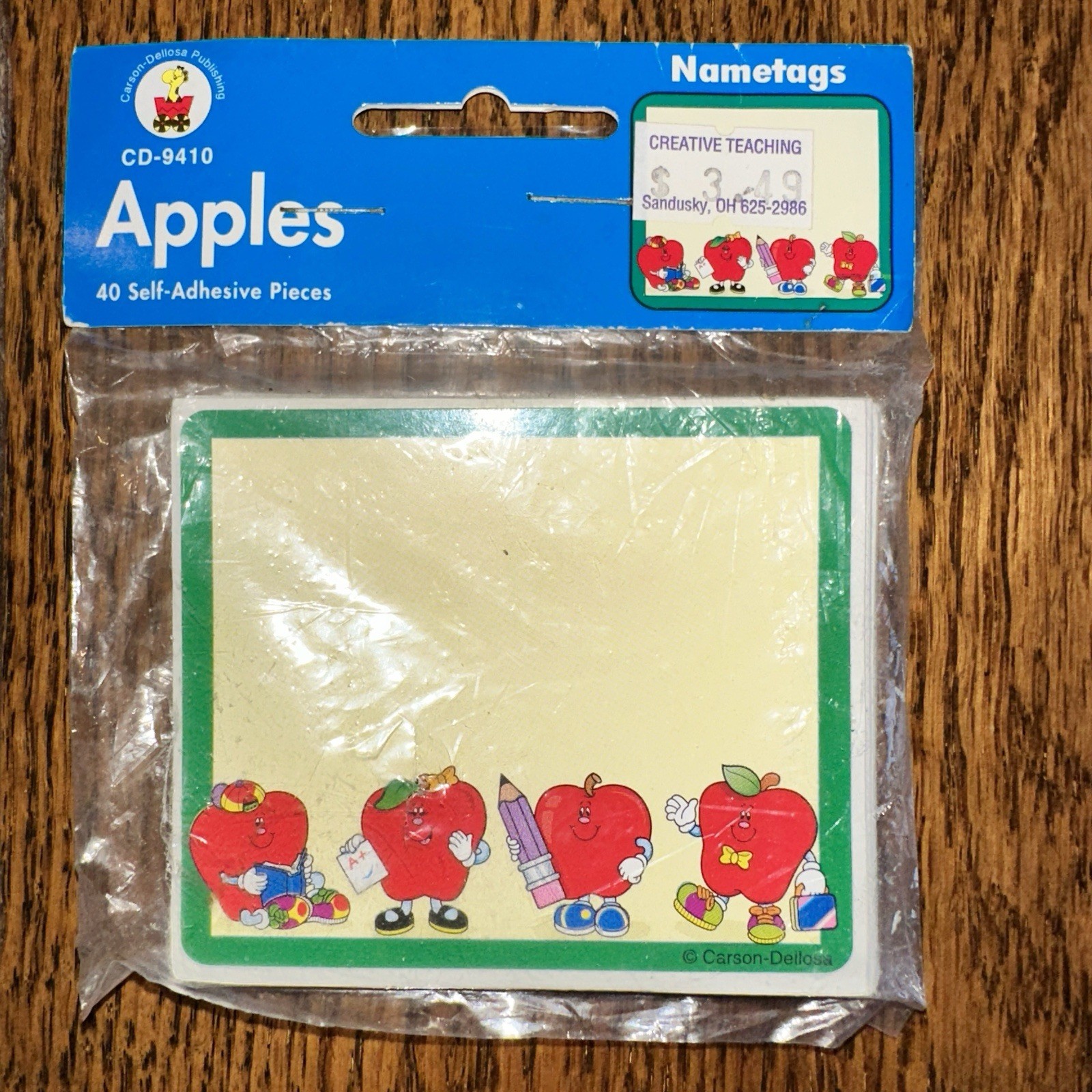 Vtg Carson Dellosa 90s Y2K Smiling Apples Adhesive Labels Name Tags Set 40