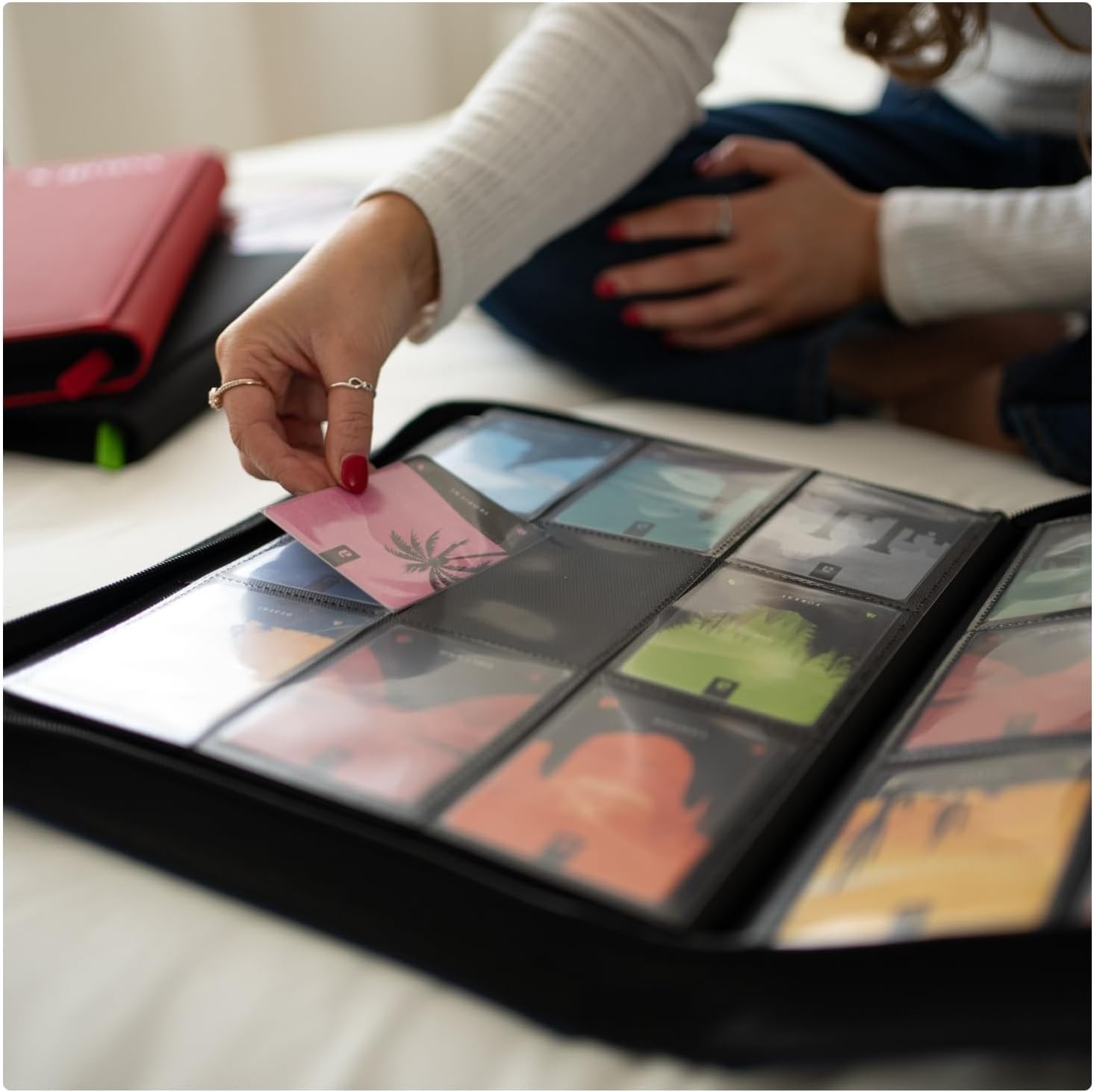 Vault X 9 Pocket Zip Binder, 360 Cards, Exo-Tec Material, 20 Side-Loading Pages