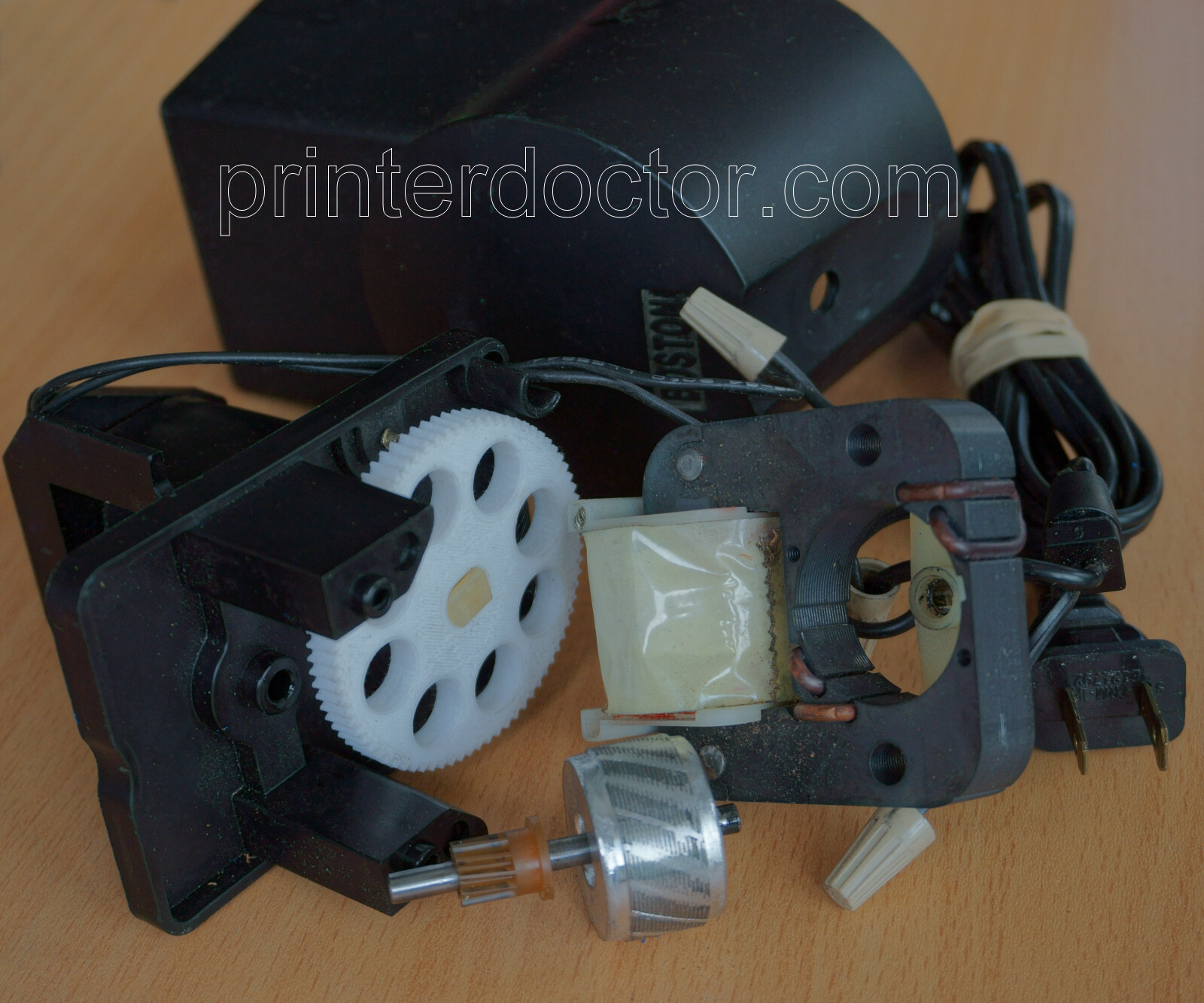 Improved Nylon gear Boston model 21, 22, 24, 1730 electric pencil sharpener 296A