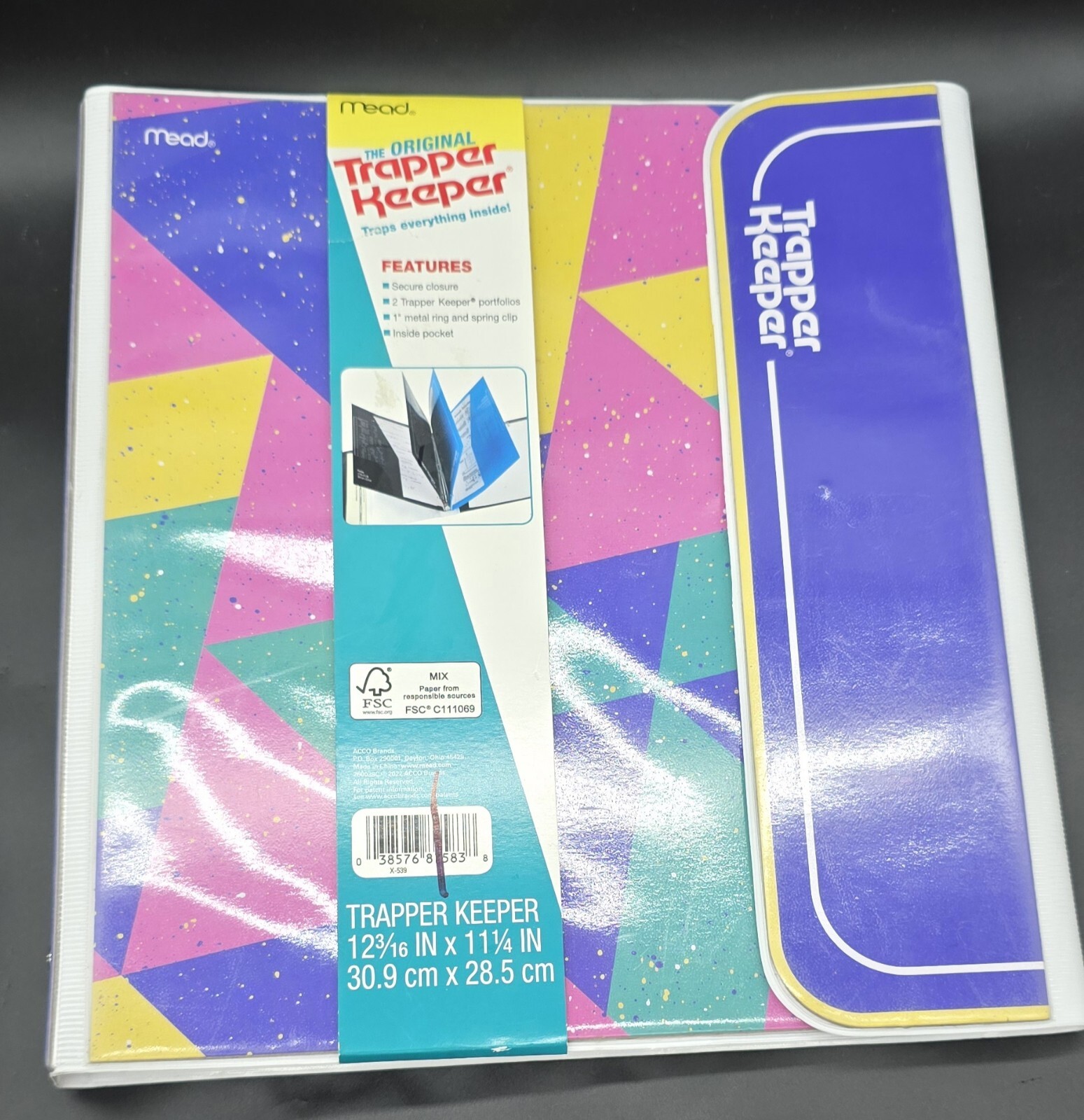 Retro New Trapper Keeper Binder 2021 Mead 12 3/16 x 11 1/4 inches