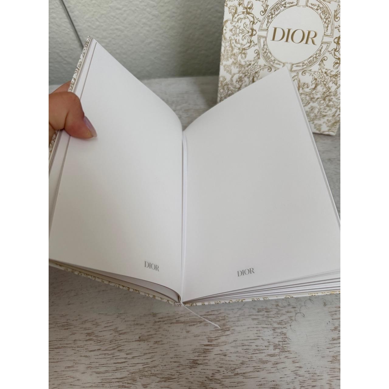 NIB Christian Dior White 2023 Holiday Notebook