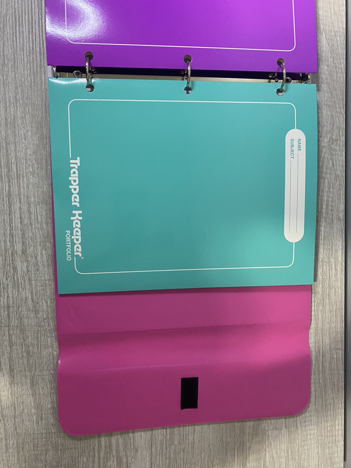 Trapper Keeper ~ Binder Retro Portfolio Folder 2021 Mead (D) 12 3/16″ x 11 1/4″